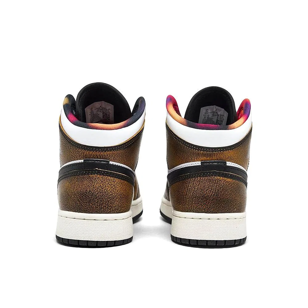 Детские кроссовки для мальчиков с закрытым носком Air Jordan 1 Mid Se (Gs) NIKE, Black Taxi White Sail — фото 4