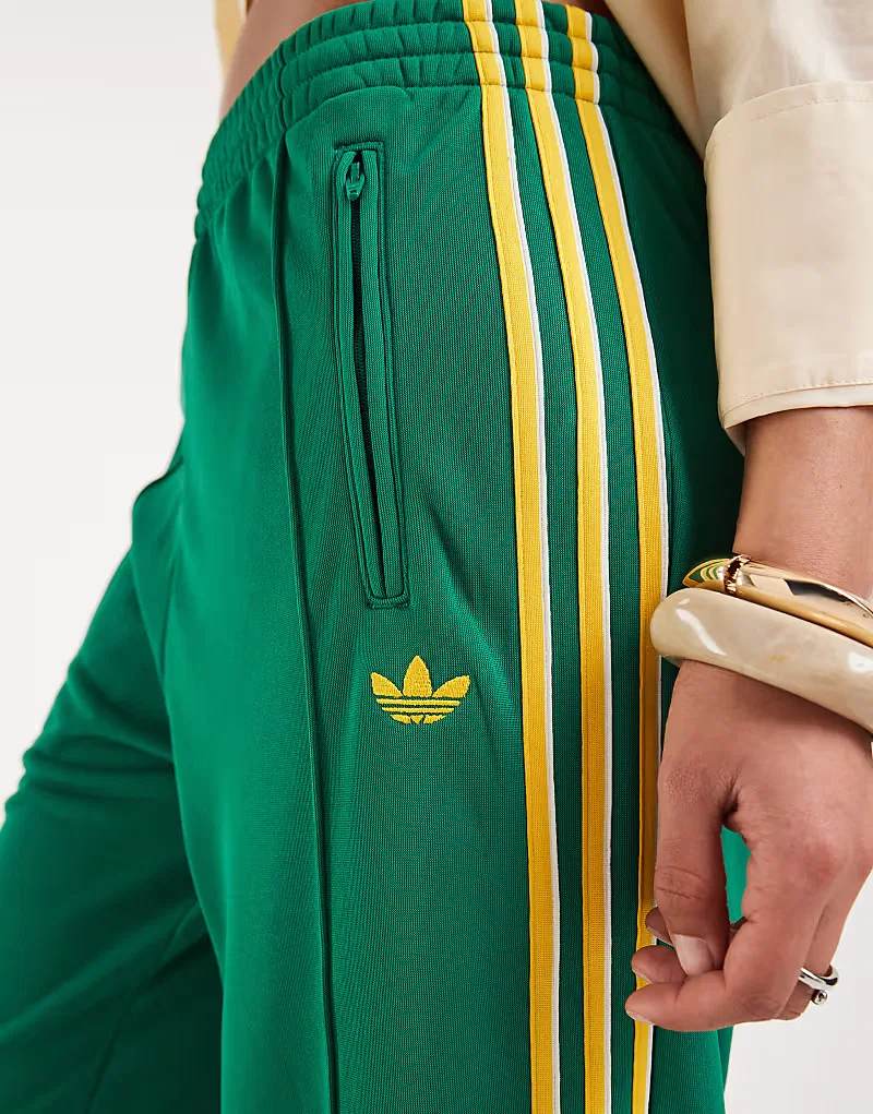 Свободные спортивные брюки Adidas Originals Firebird зелено-желтый — фото 2