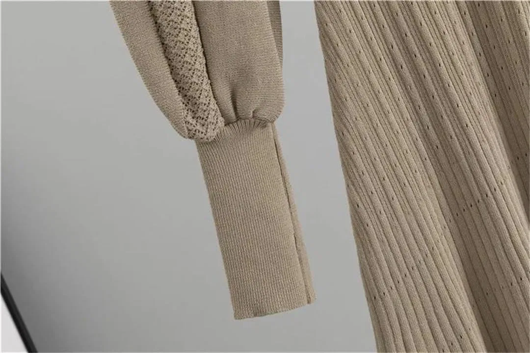 Женское вязаное платье с отложным воротником однобортное, White — фото 4