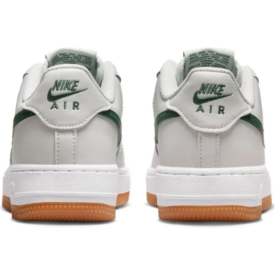Кроссовки повседневные с кожаным верхом Air Force 1 Nike, Белый А Светло-Зеленый — фото 4