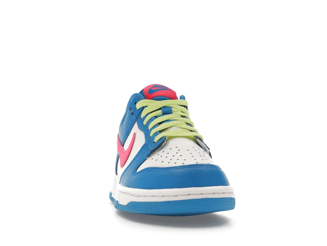 Детские кроссовки с принтом Nike Dunk Low Nike, Photo Blue/White/Light Lemon Twist/Hyper Pink — фото 2