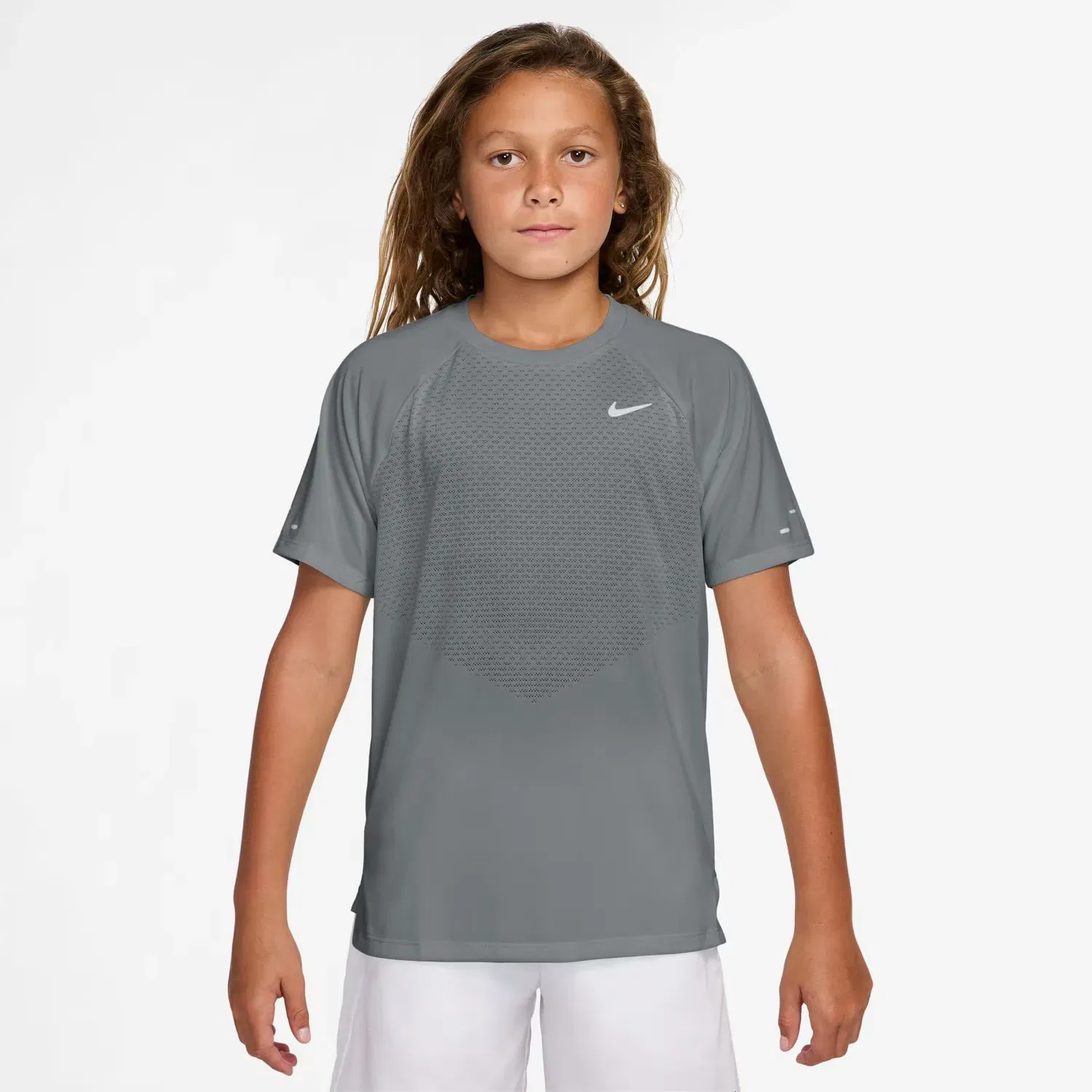 Детская футболка для мальчиков Nike Dri-FIT, Цвет Gris