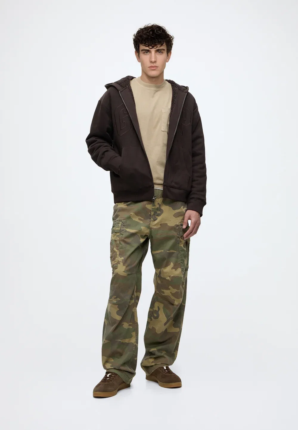 Свободные брюки-карго Gap, Green Camo — фото 2