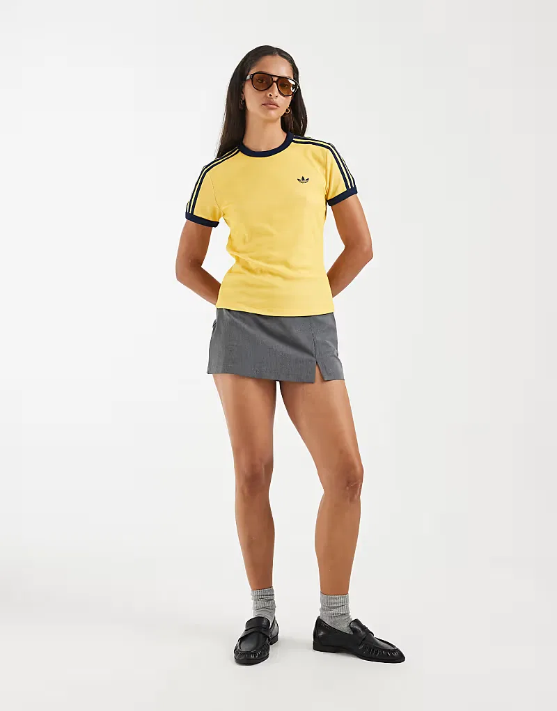 Футболка Adidas Originals Heather 3s cali tee в теплом ванильном цвете/ярком золотом цвете — фото 2