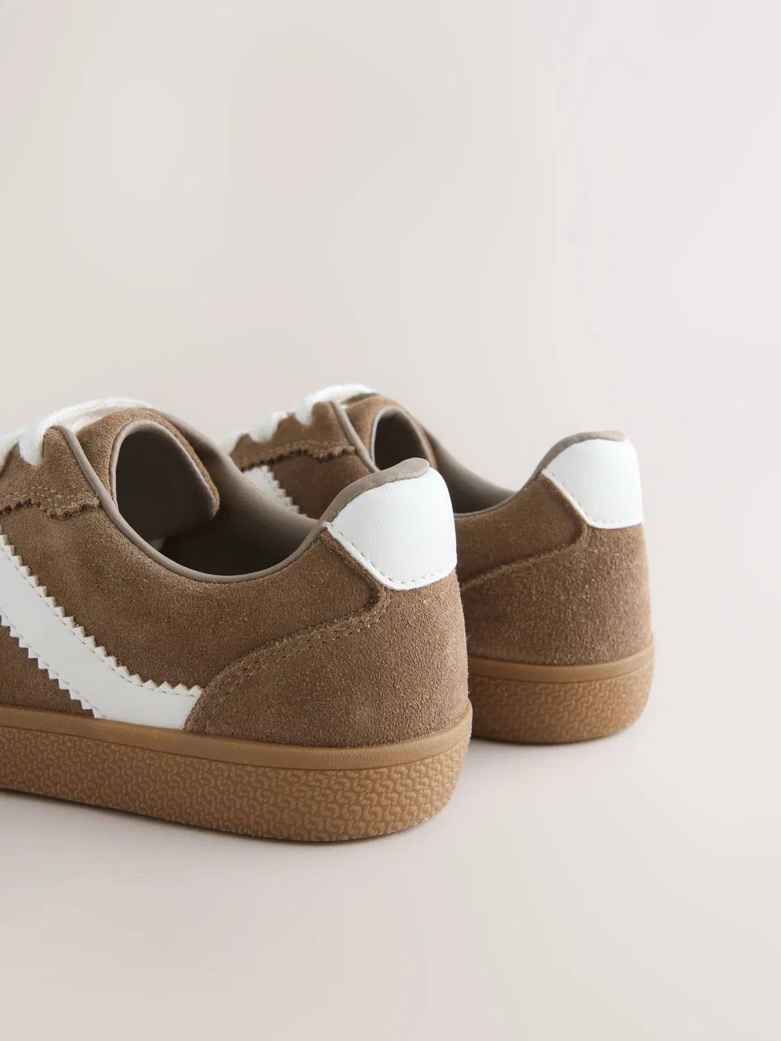 Кроссовки ретро из замши, модель Retro Trainers Next, коричневый — фото 4