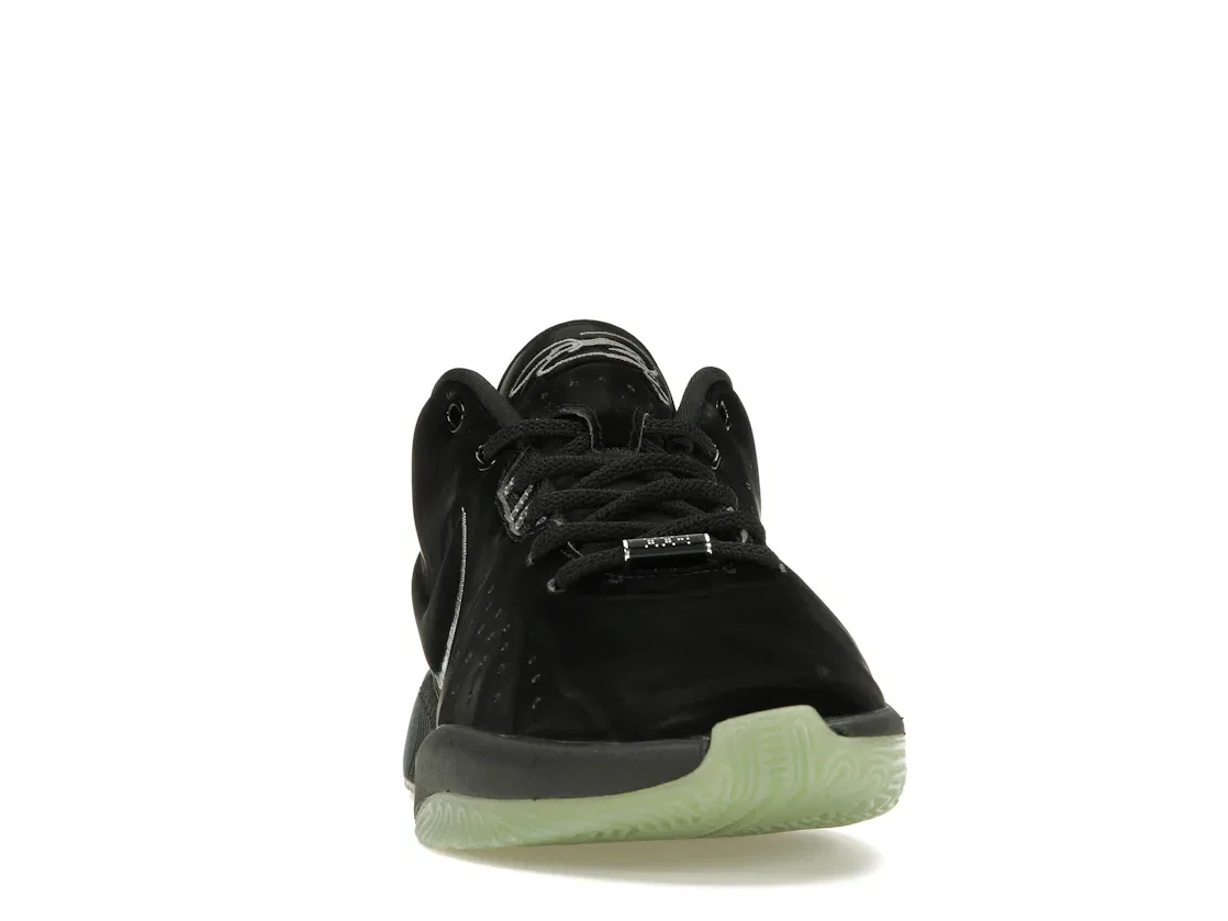 Детские кроссовки для мальчиков с длинным шнурком Nike LeBron 21 Nike, Black/Iron Grey/Oil Green/Metallic Pewter — фото 2