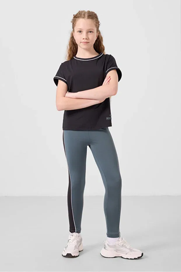 Детские леггинсы для девочек с принтом Black-Forest green o neck side stripe detailed standard fit performance girl's tights suit Tommy Life, Black/Forest Green