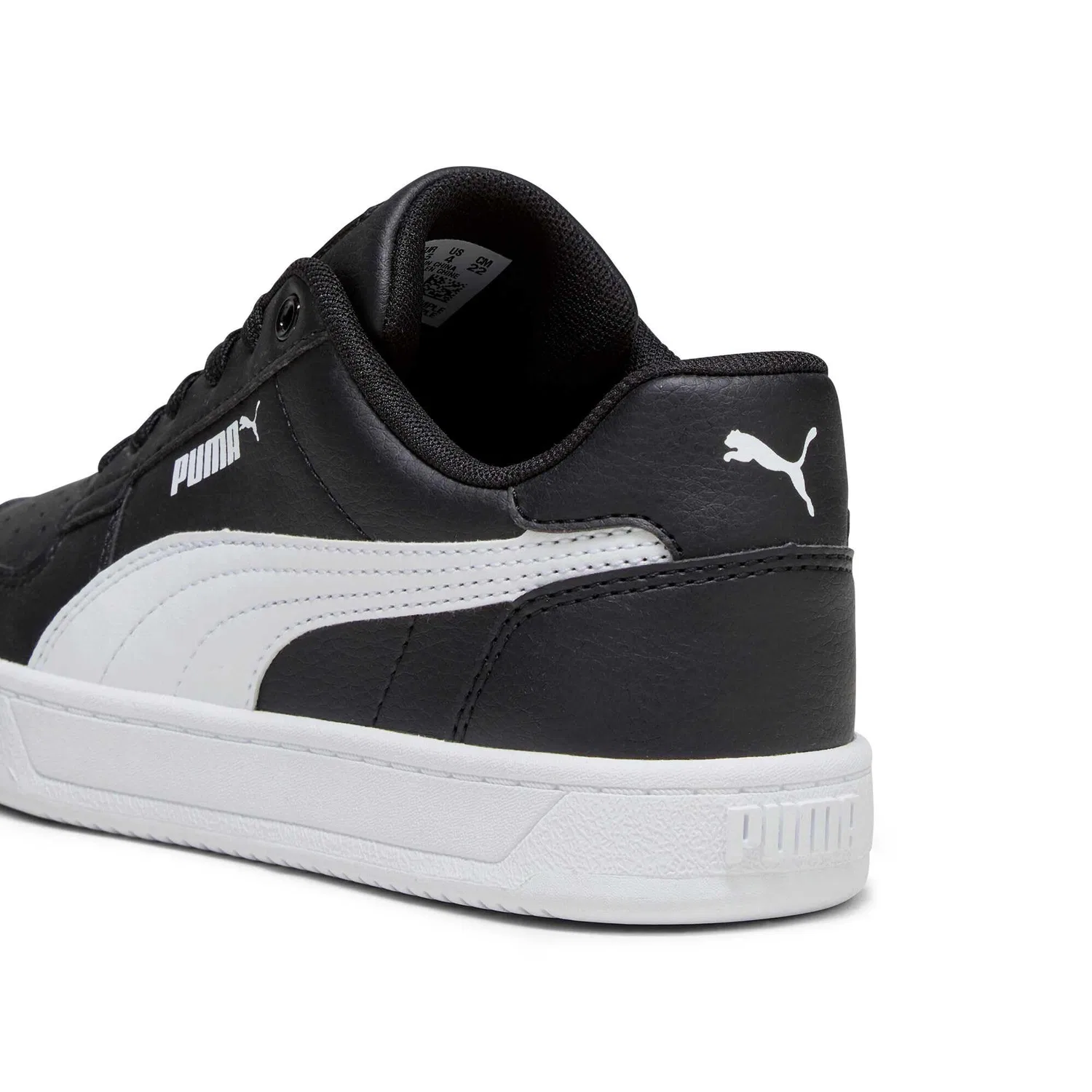 Детские кроссовки для мальчиков с перфорированным верхом Jr PUMA Caven 2 PUMA, Black — фото 3
