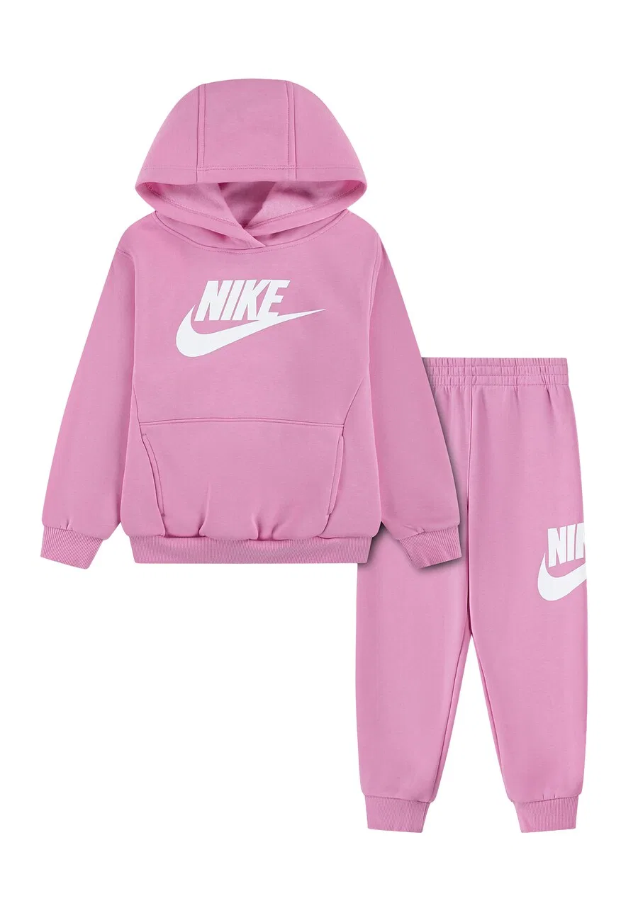 Спортивный костюм Nike Sportswear 'CLUB FLEECE' розового цвета