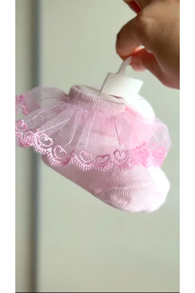 Детские носки для девочек с принтом Heart Detailed Lacy Baby Socks Betsy Studio, Pink — фото 3