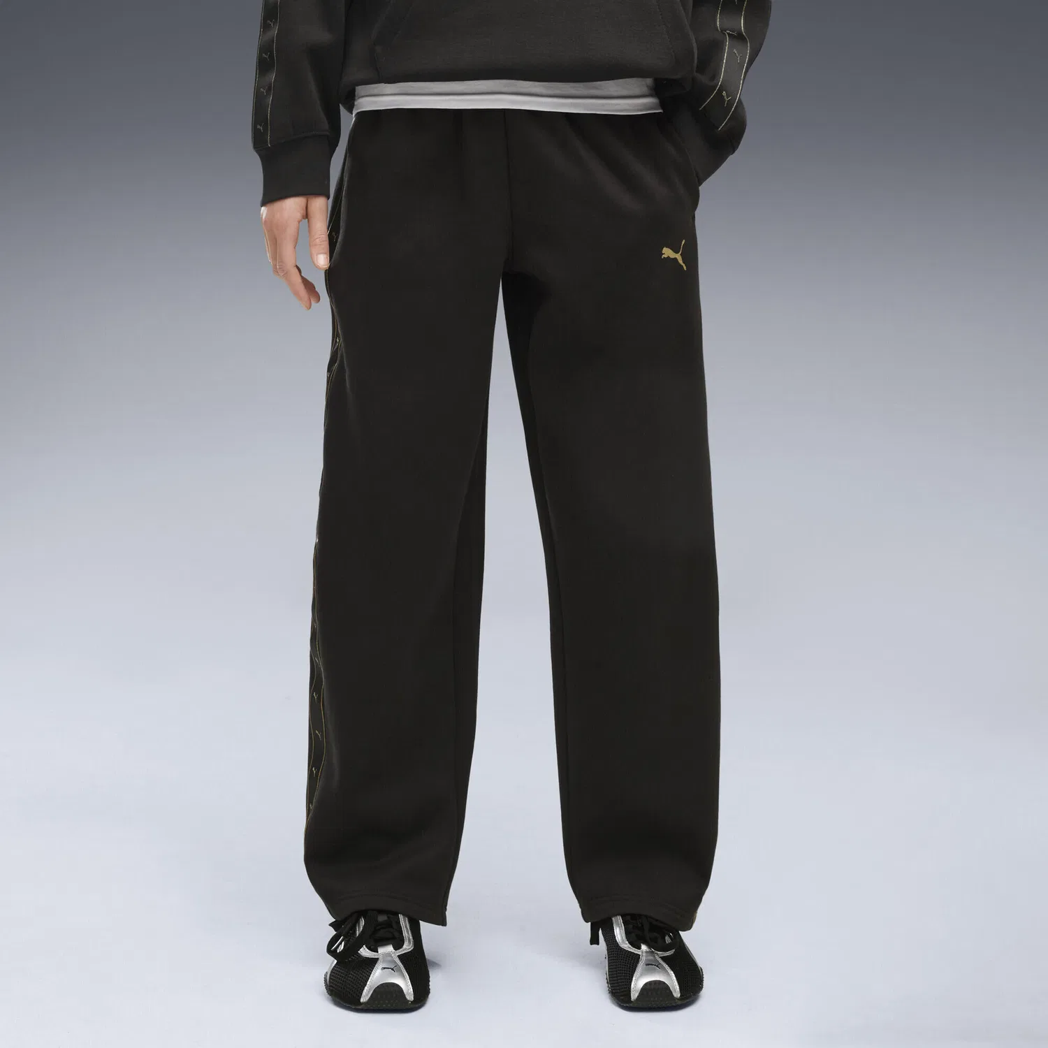 Детские спортивные штаны с принтом Essentials Tape Relaxed Puma, Schwarz — фото 4