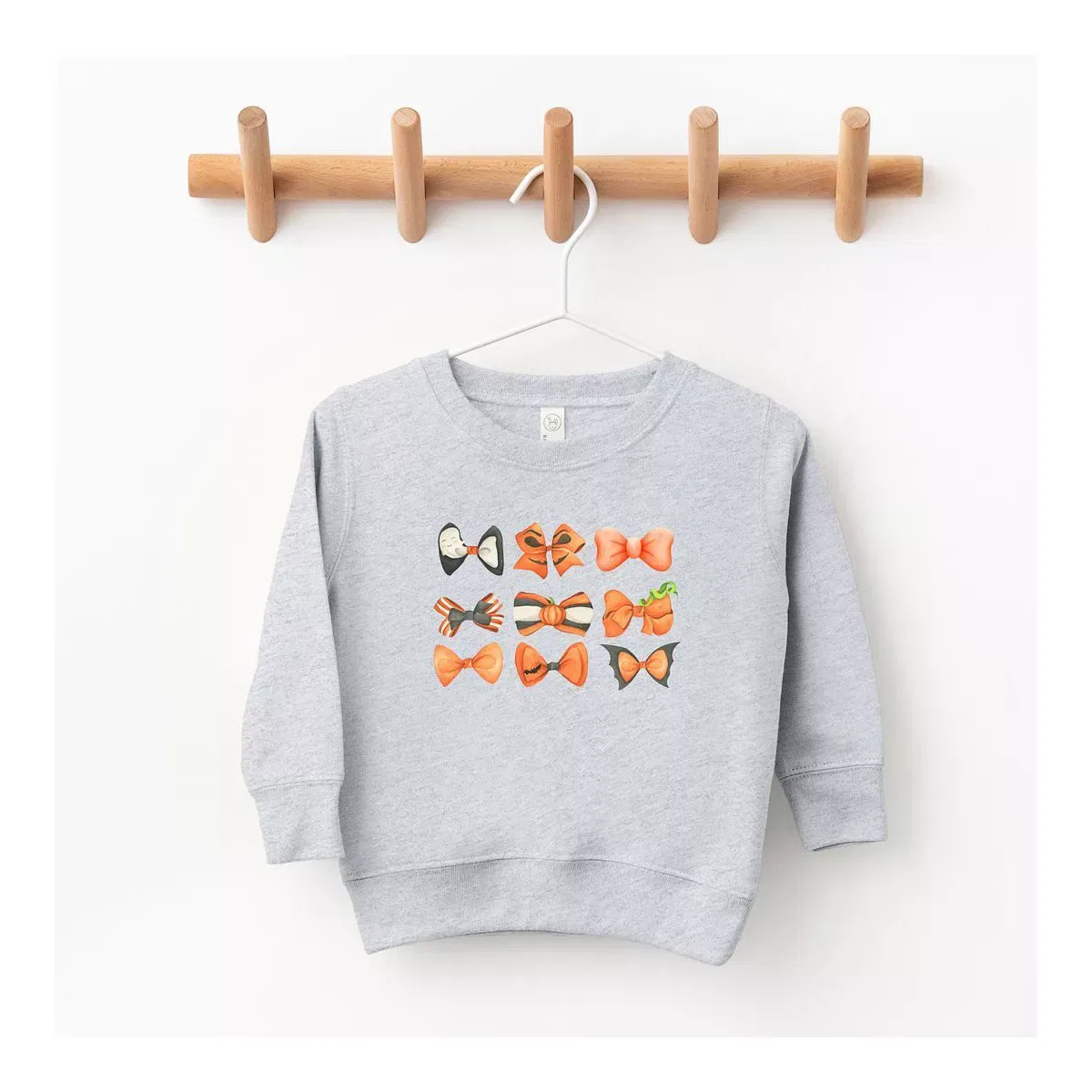 Детский свитшот для девочек с принтом Coquette Girl Halloween Bow Charts The Juniper Shop, Heather Grey