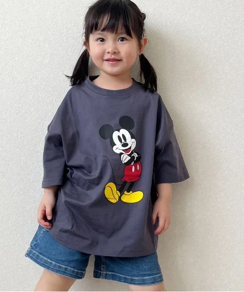 Детская футболка оверсайз с принтом MICKEY MOUSE, серый — фото 4