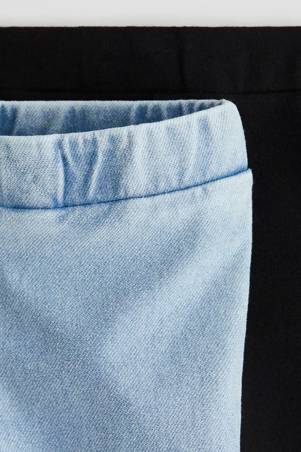 Набор из 2 джеггинсов H&M, Schwarz/Helles Denimblau — фото 2