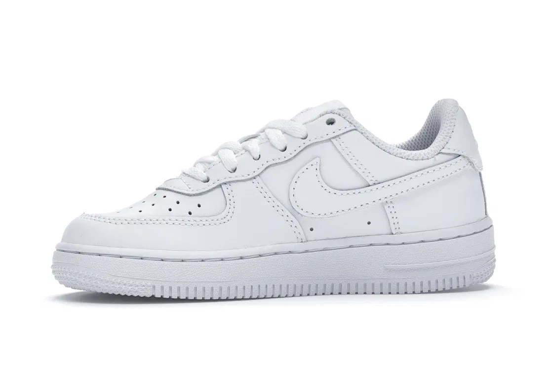 Детские кроссовки для мальчиков с перфорированным носком Nike Air Force 1 Low, White/White-White — фото 3