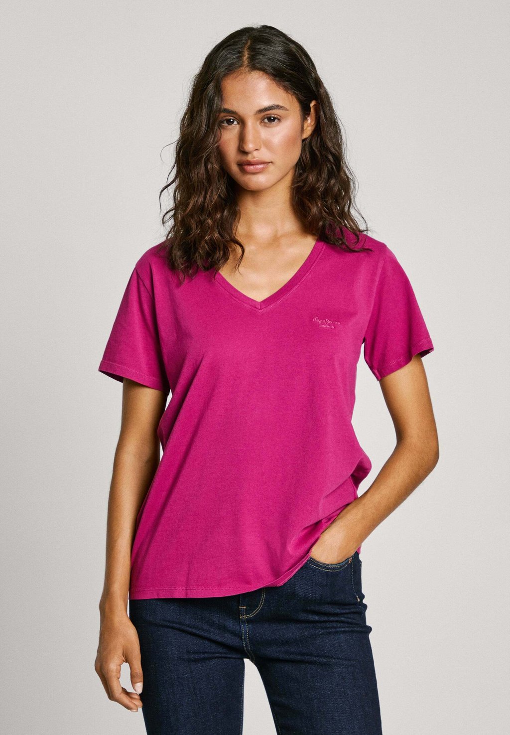 

Базовая футболка LOLLY V NECK Pepe Jeans, розовый