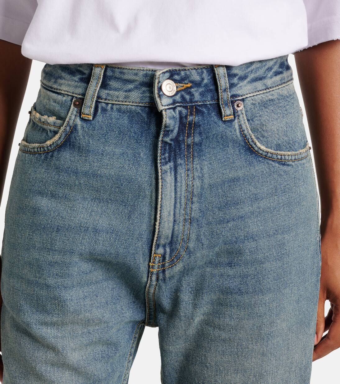 Расклешенные джинсы средней посадки Balenciaga, цвет sun bleached blue — фото 4