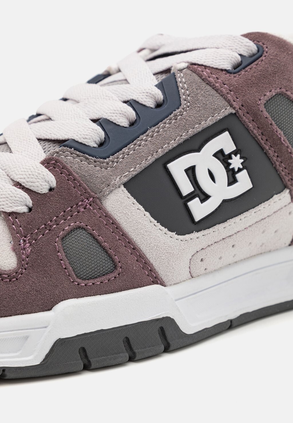 

Скейтерская обувь STAG DC Shoes, светло-серый