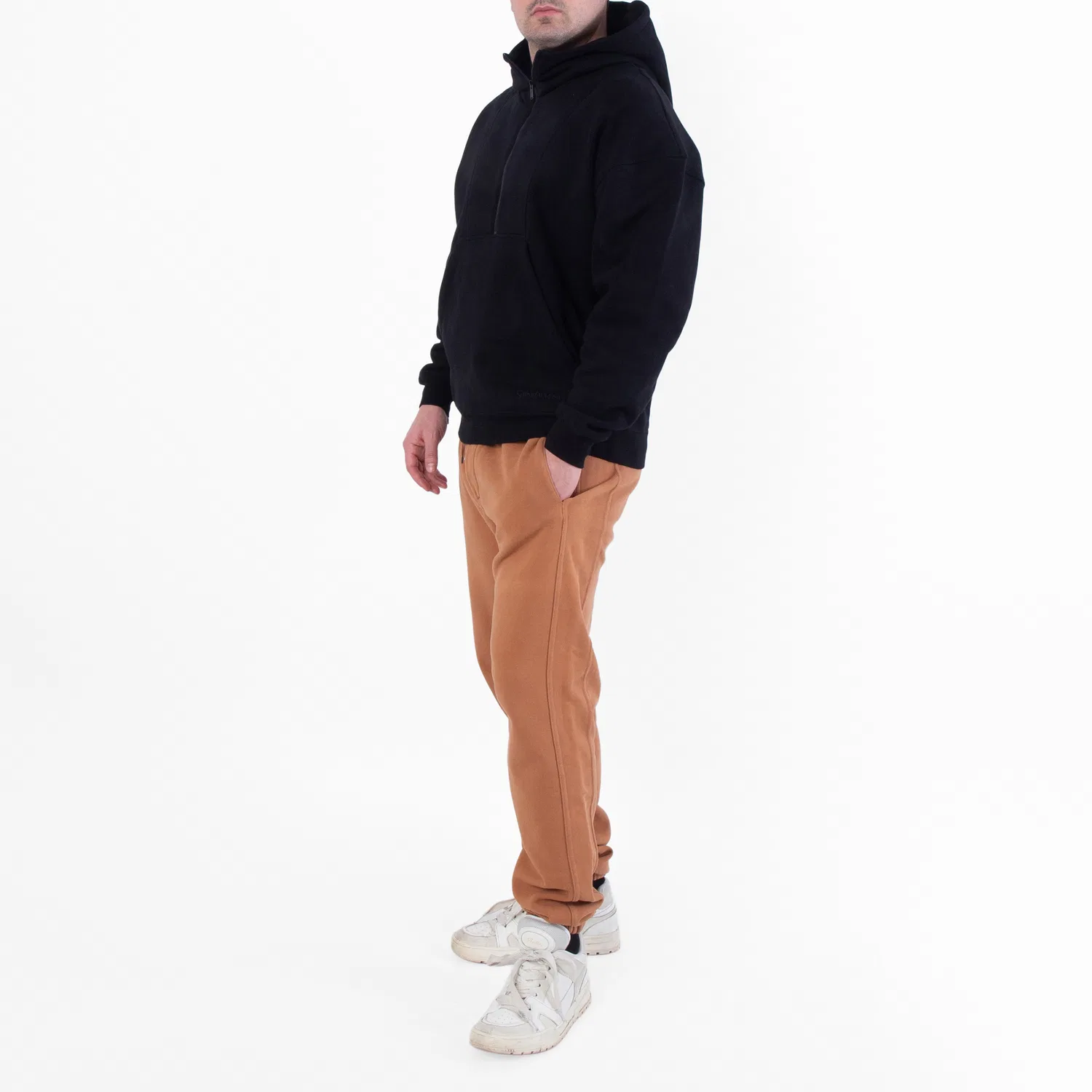 Джоггеры из мягкого флиса Bleached Soft Fleece Joggers Saint Laurent, Macchiato Whitehi — фото 3