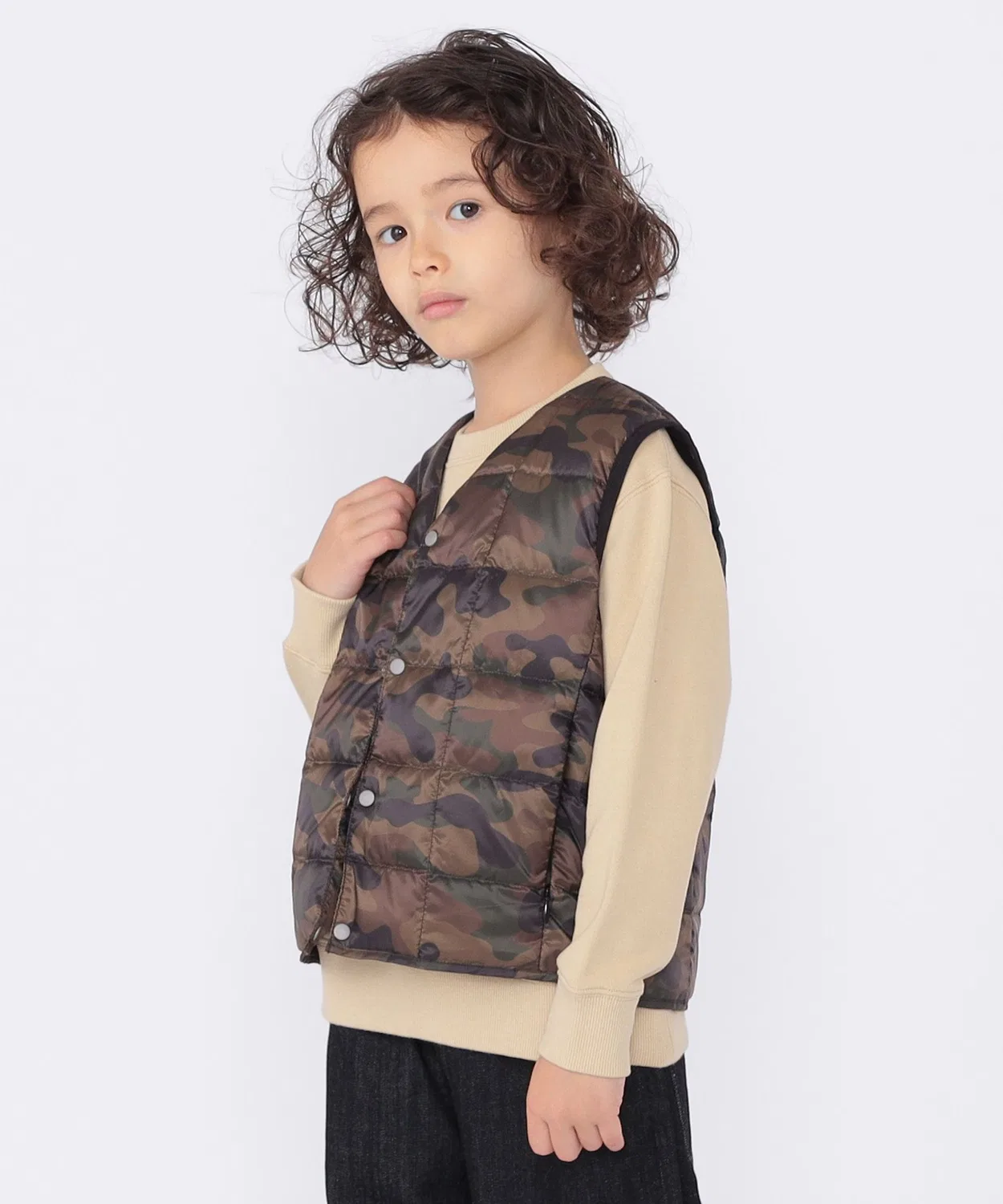 Детский утепленный жилет с наполнителем из пуха и пера TAION, Dark Olive