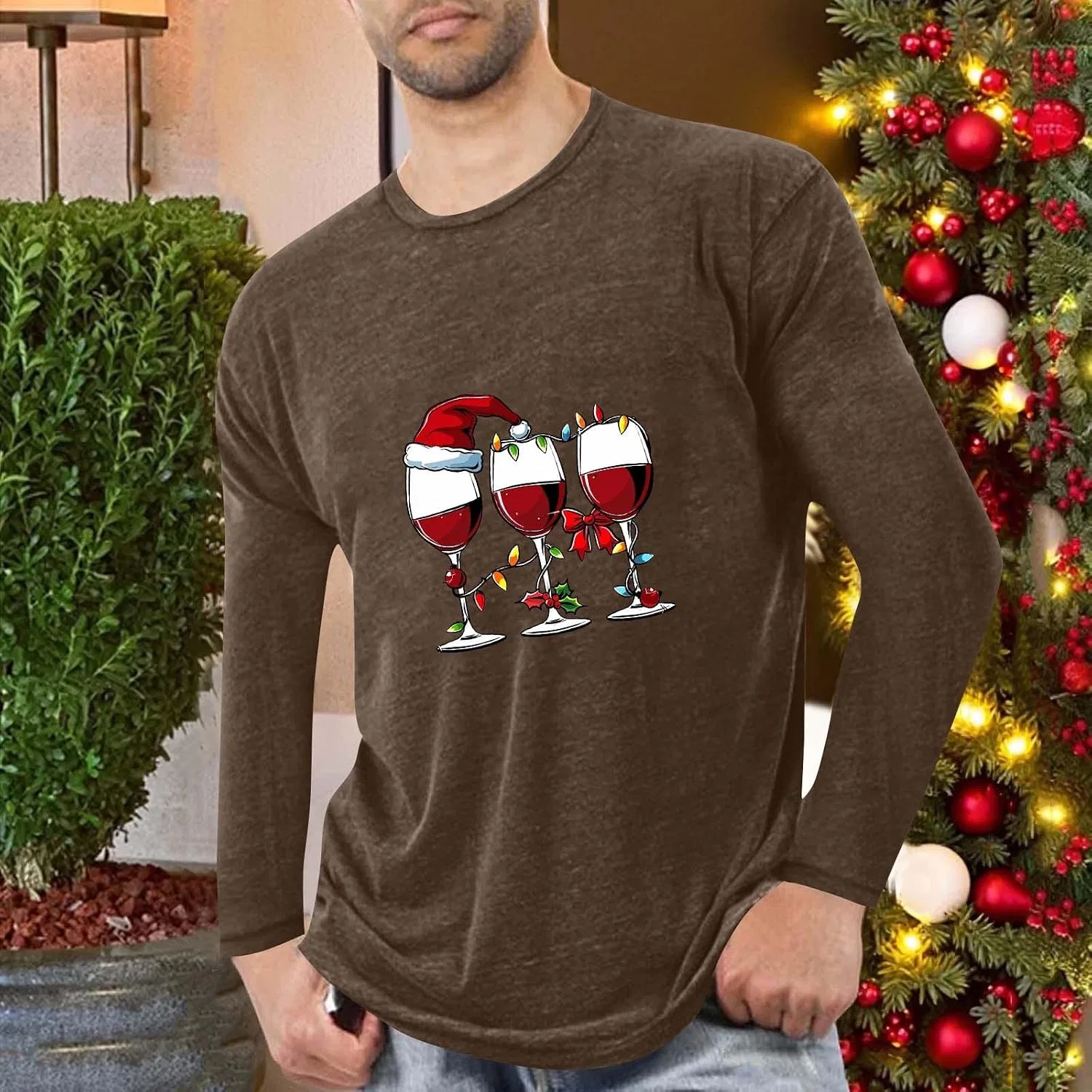 Мужская футболка с рождественским принтом Funny Christmas Wine Glass, Brown — фото 2