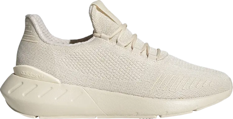 

Кроссовки Adidas Wmns Swift Run 22 'Wonder White', кремовый, Бежевый, Кроссовки Adidas Wmns Swift Run 22 'Wonder White', кремовый