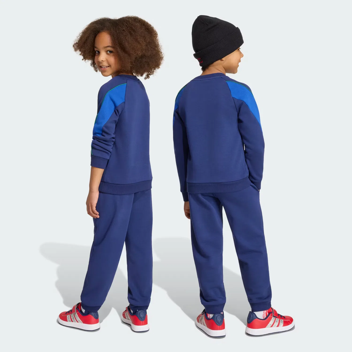 Детские спортивные брюки с принтом Marvel Spider-Man Adidas Sportswear, темно-синий/белый/королевский синий — фото 2