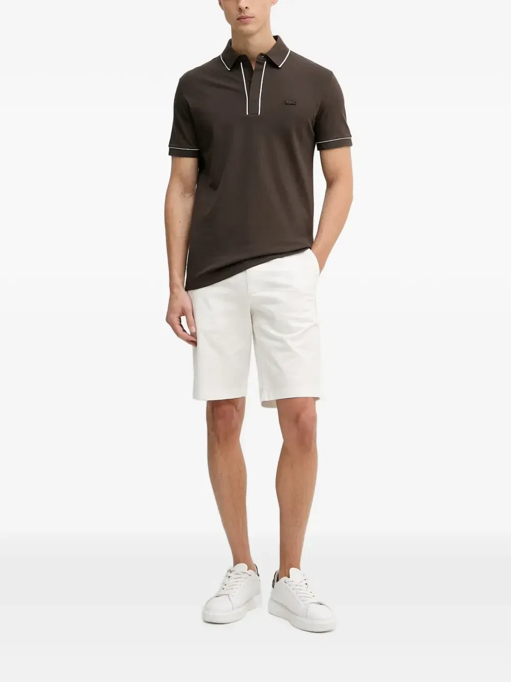 Шорты-чиносы с нашивкой-логотипом Lacoste, белый — фото 2