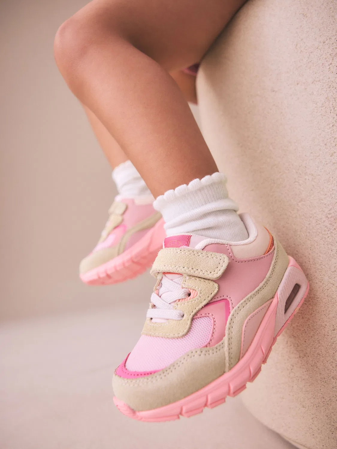 Кроссовки на шнурках с эластичной вставкой, модель Chunky Trainers Next, розовый — фото 3