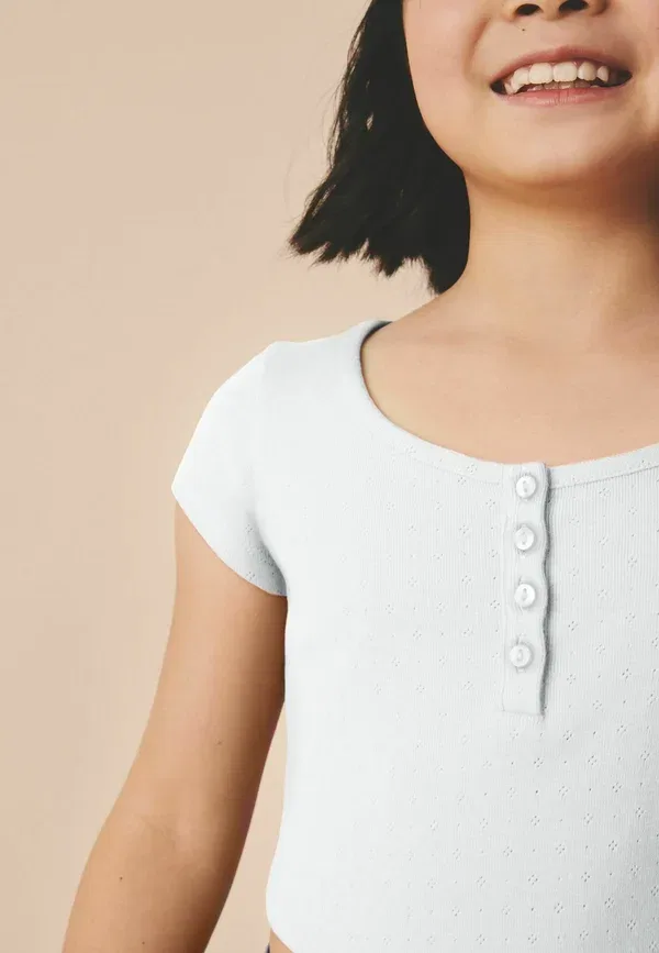 Футболка хлопковая Regular fit - button front - print t-shirt Next, белый — фото 2