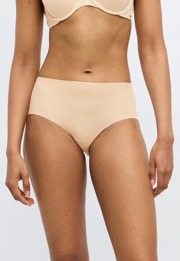Трусы 3-pack logo microfibre shorts Tommy Hilfiger, Ivory, Misty Blush, черный — фото 4