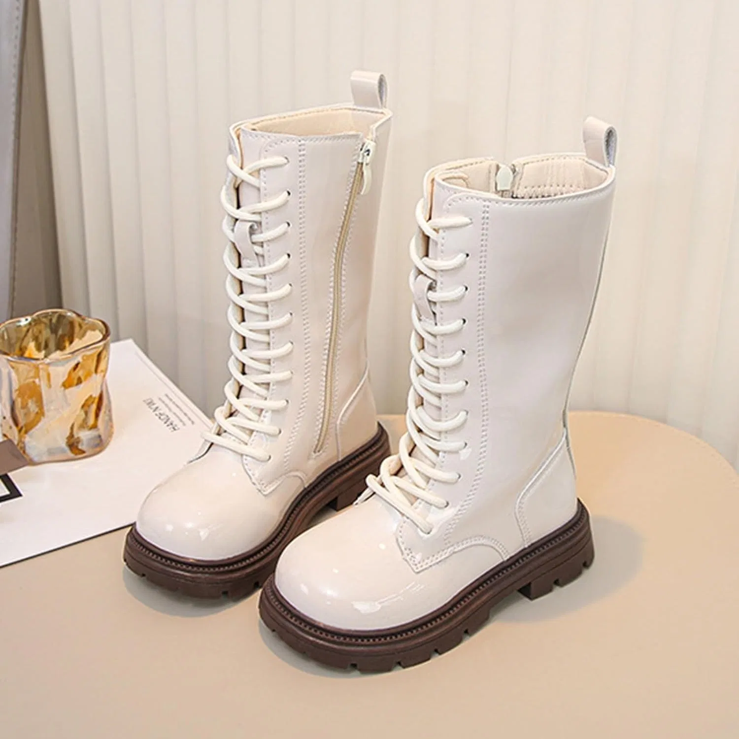 Детские ботинки с шнуровкой и боковой молнией Knee-High Lug XovLAHzY, White — фото 3
