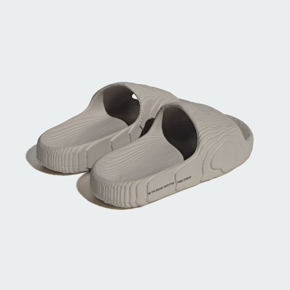 Шлепанцы Adidas Adilette 22, серо-коричневый — фото 3