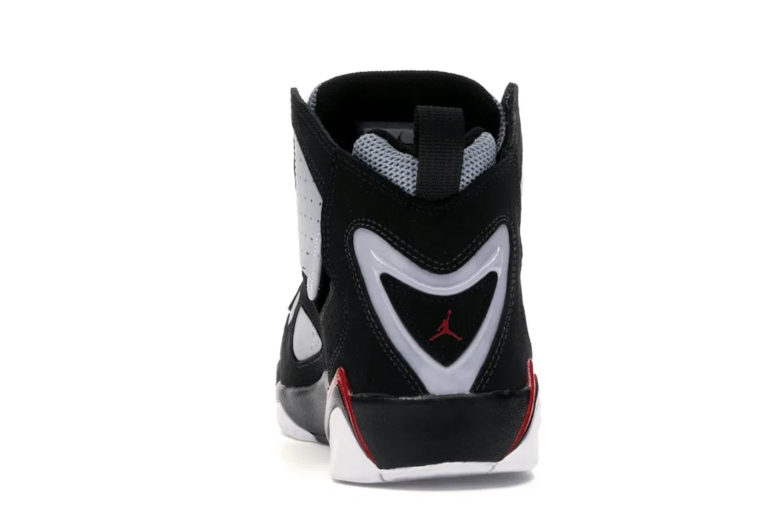 Детские кроссовки Lifestyle Jordan, Black/Varsity Red/Wolf Grey/White — фото 4