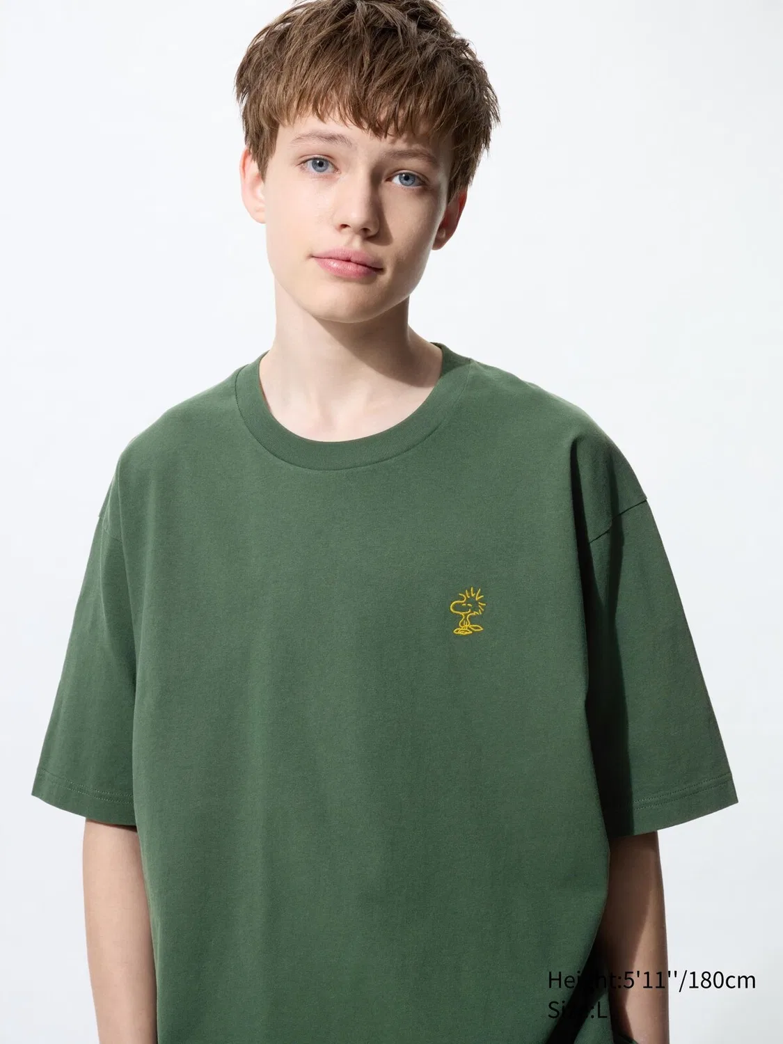 Футболка Peanuts Uniqlo, с графическим принтом персонажей, оливковый — фото 2