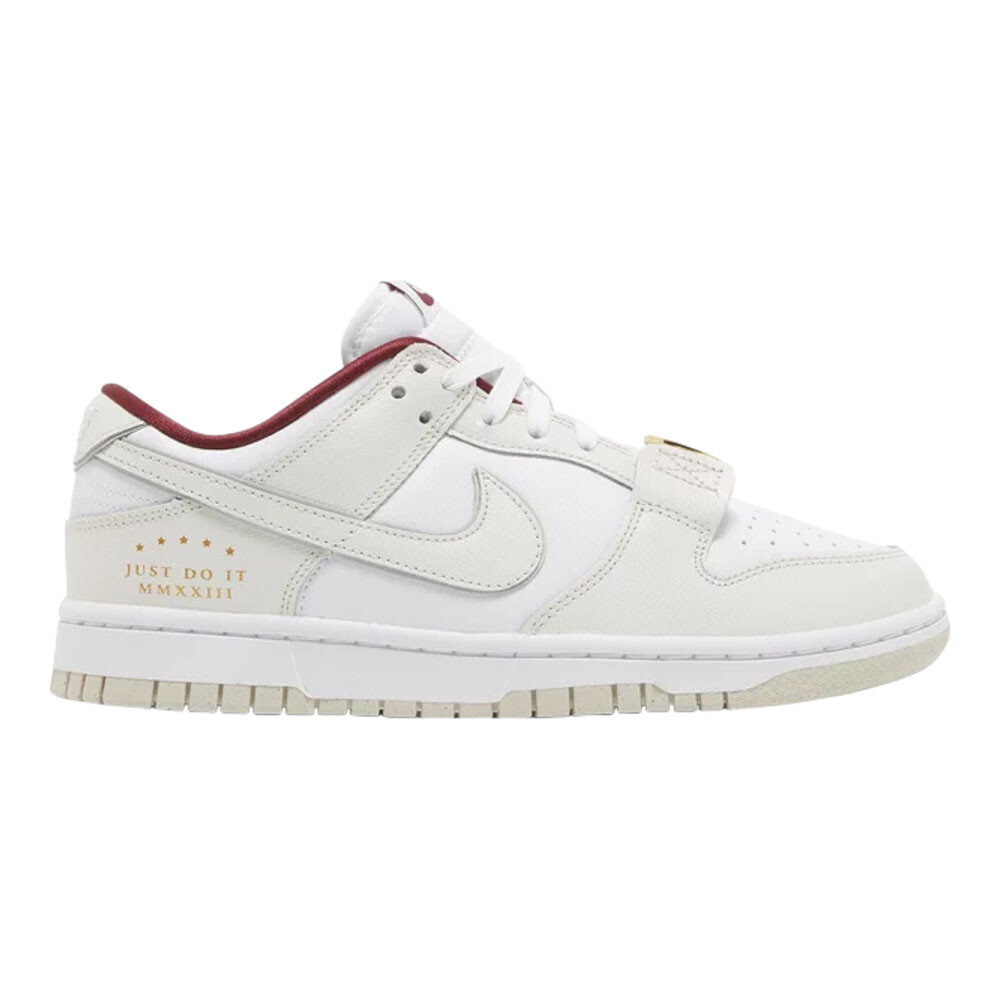 

Кроссовки Nike Dunk Low SE, белый