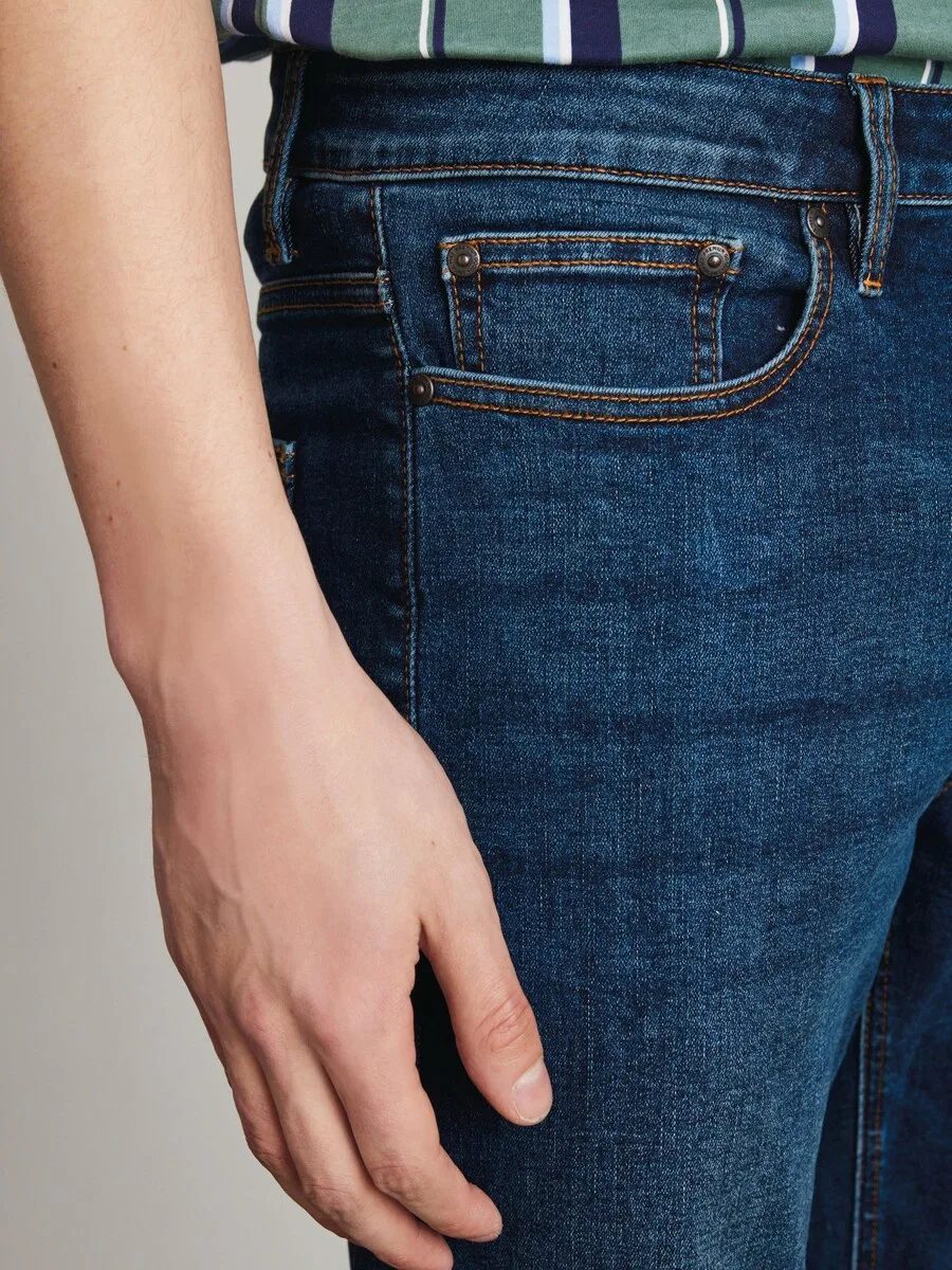 Джинсы Next Regular Jeans 'Motion Flex' темно-синего цвета — фото 3