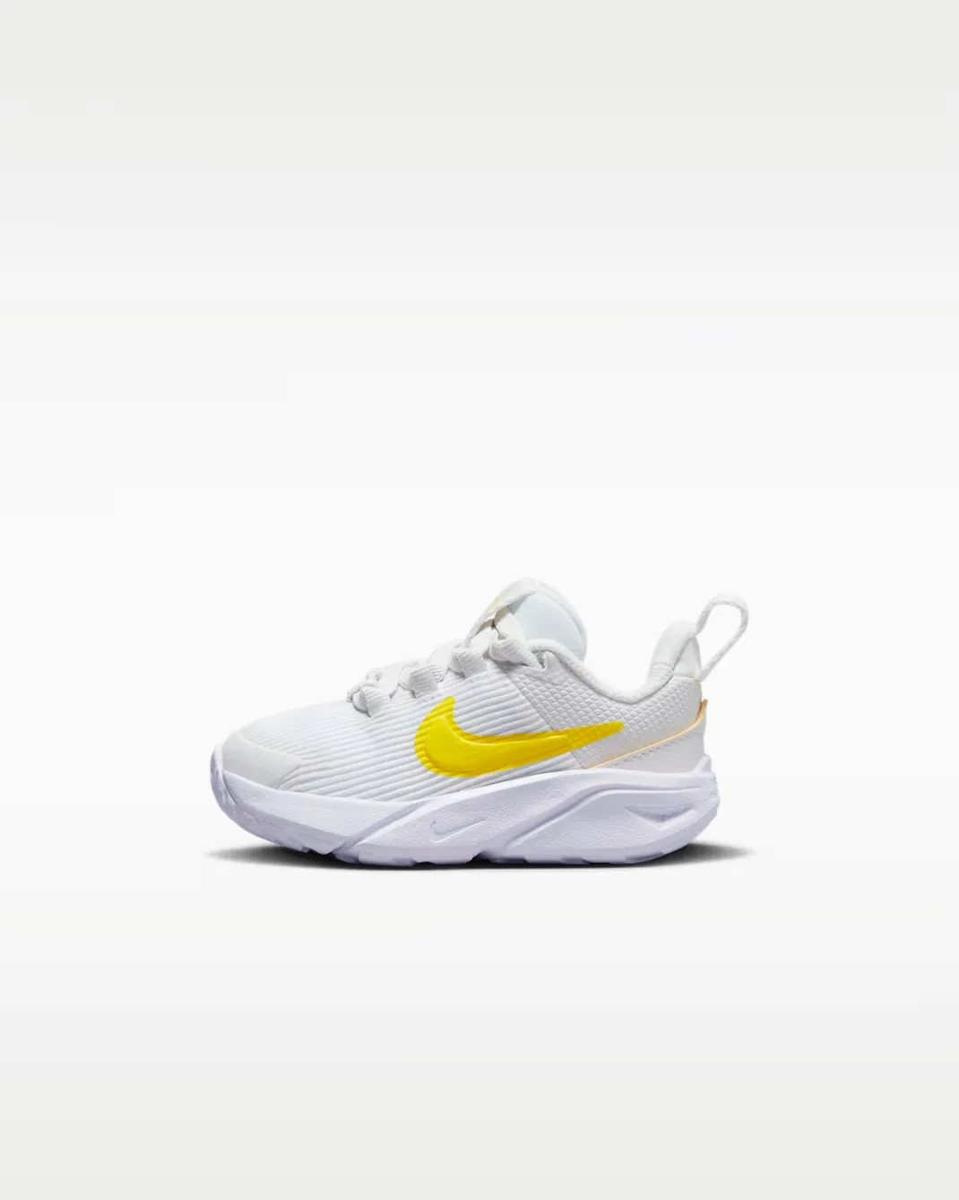Детская/подростковая обувь Nike Star Runner 4, Summit White/Vivid Sulfur/White/Opti Yellow