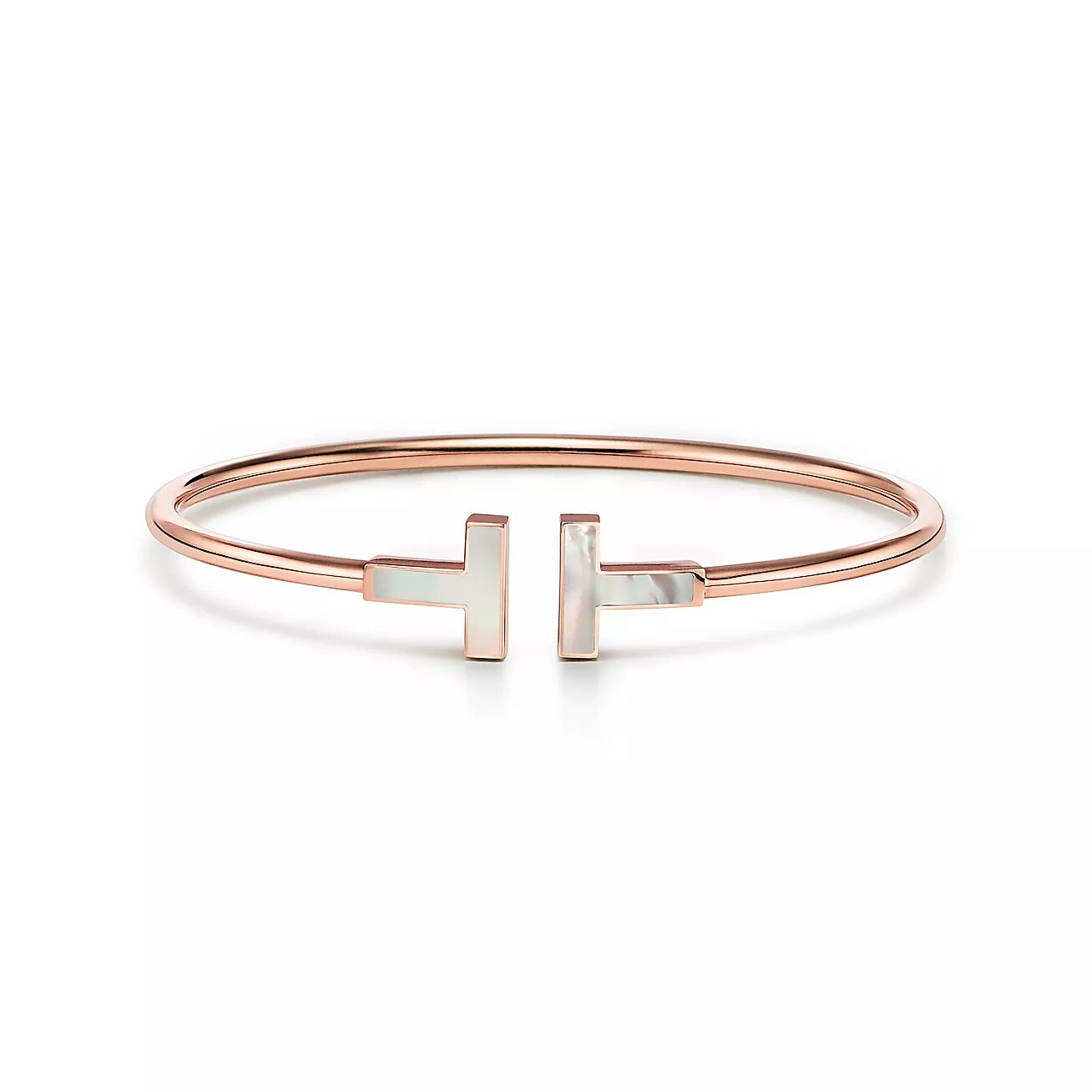 

Браслет Tiffany & Co. T Wire with Mother-of-pearl, розовое золото