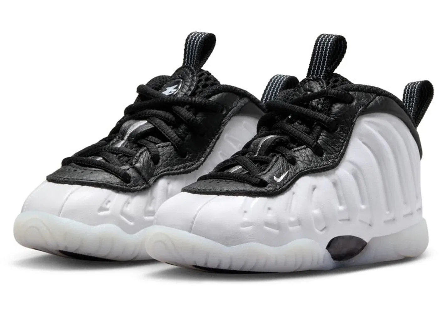Детские кроссовки Lifestyle Nike Little Posite One Penny PE, White/Metallic Silver-Black-Cobalt Bliss-Racer Blue — фото 2