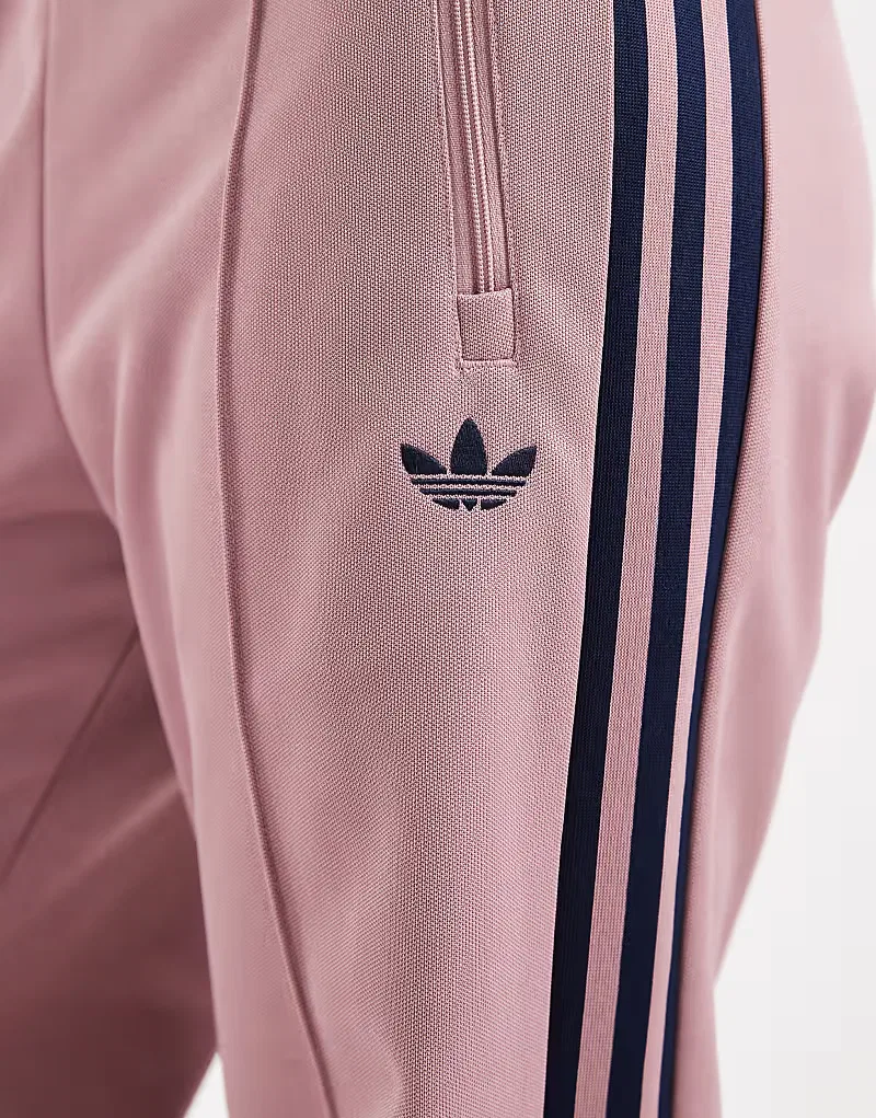 Классические спортивные брюки Adidas Originals в цвете волшебный сиреневый/ночной индиго — фото 4