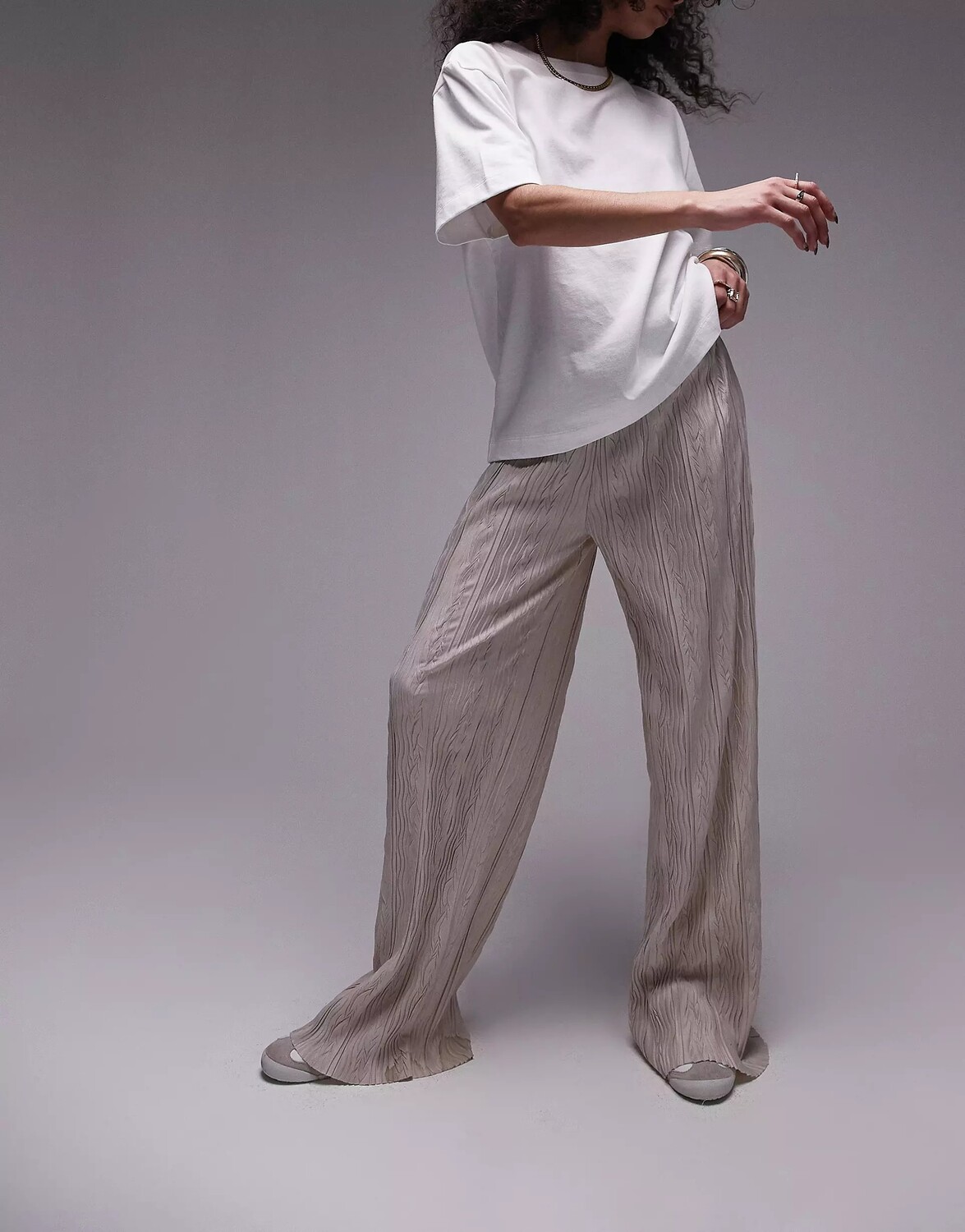 

Брюки Topshop Crinkle Plisse Wide Leg, светло-серый