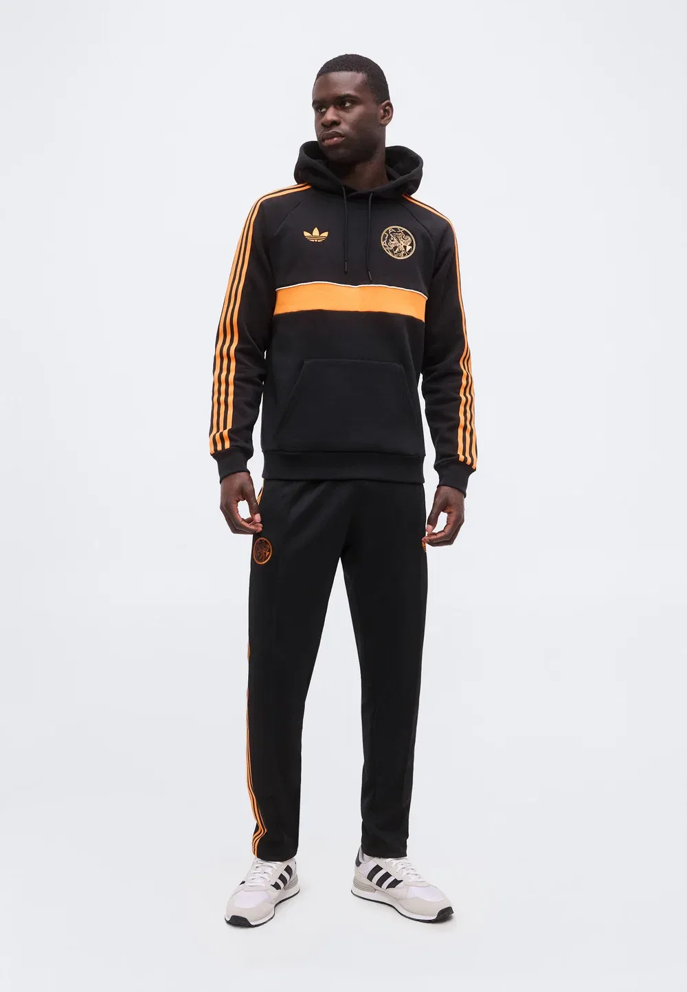 Худи Ajax Amsterdam - клубная одежда Adidas Originals, Black — фото 2