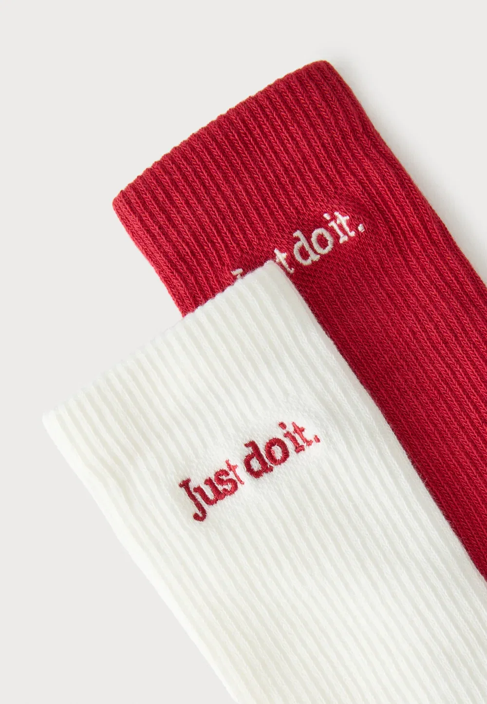 Универсальный комплект из 2 спортивных носков Nike Performance, Red/White — фото 2