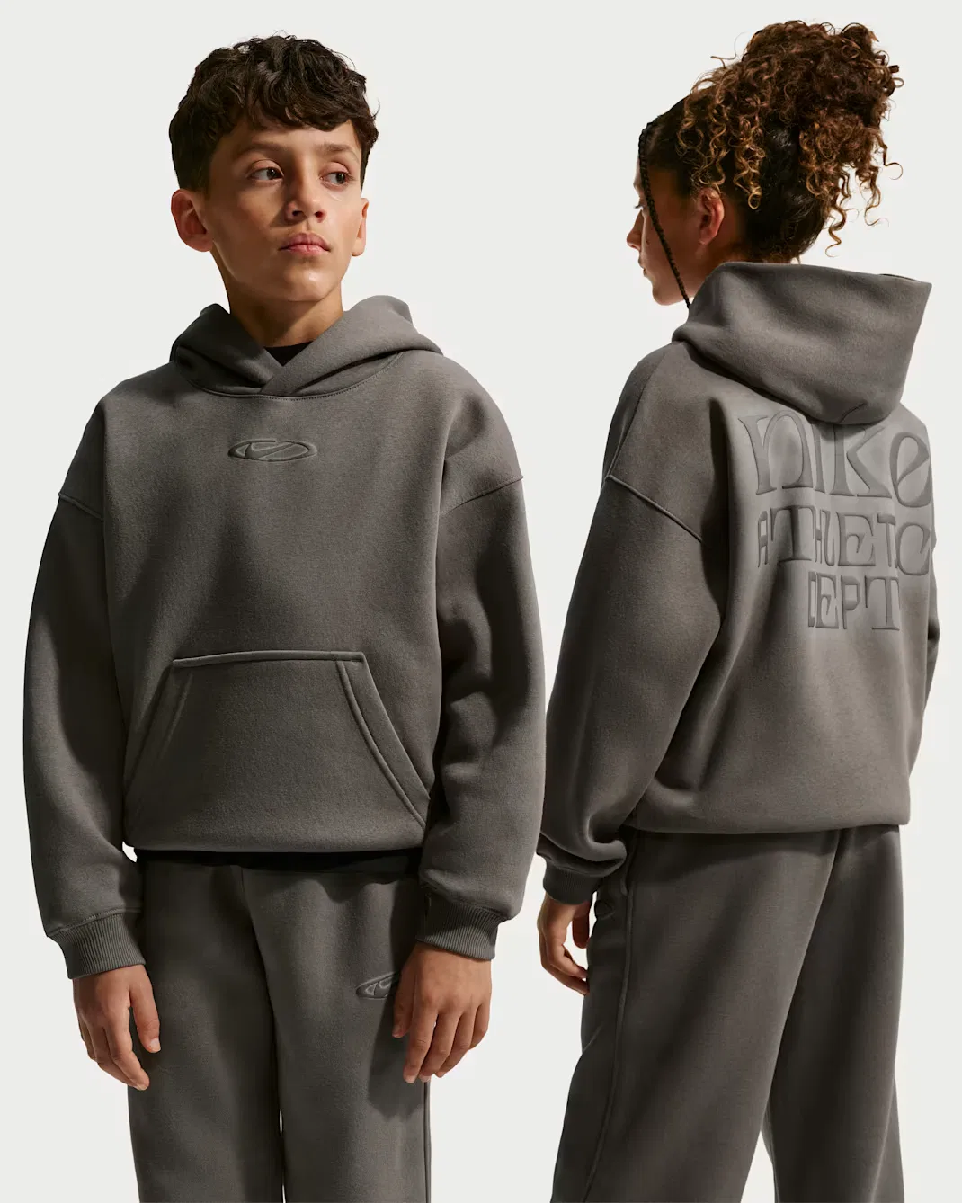 Толстовка большого размера для детей постарше Nike Sportswear Club Fleece, Cave Stone/Moon Particle/Cave Stone