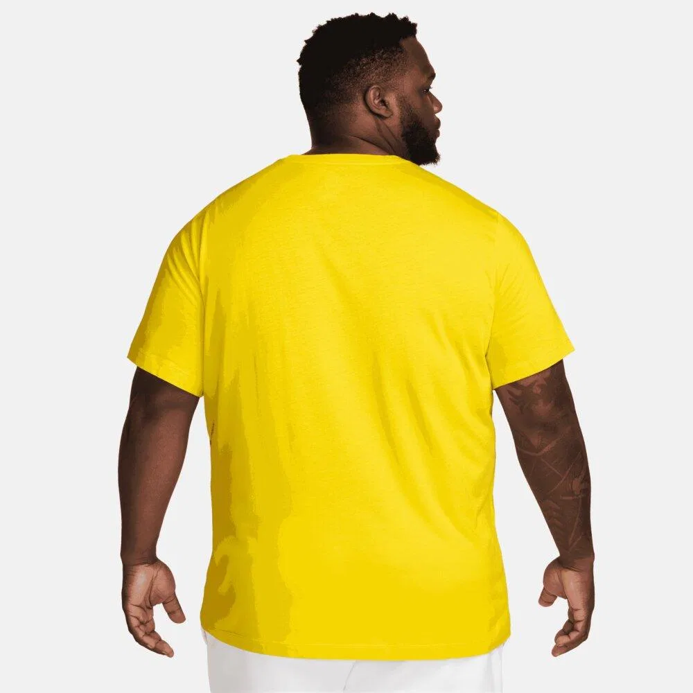 Мужская хлопковая футболка Sportswear Nike, Gelb — фото 4