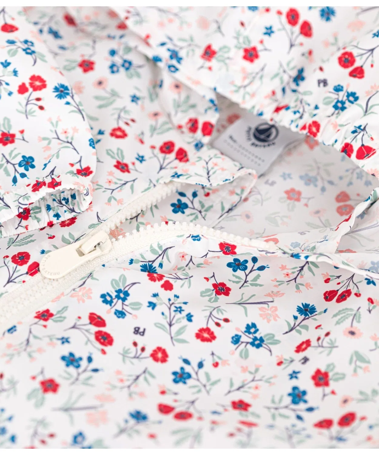 Детская куртка-ветровка с цветочным принтом и капюшоном, модель Sunbreaker PETIT BATEAU, White — фото 4