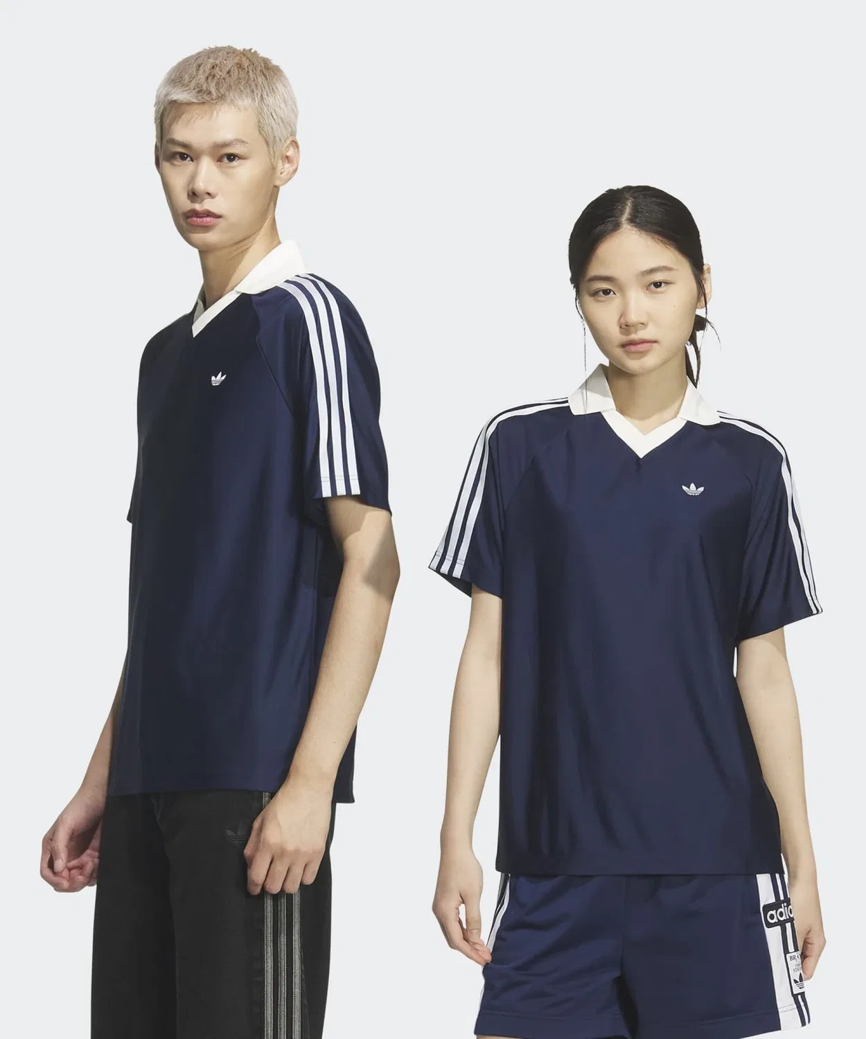 Мужская футболка с V-образным вырезом FTBL JSY for BEAUTY&YOUTH Adidas Originals, Blue — фото 3
