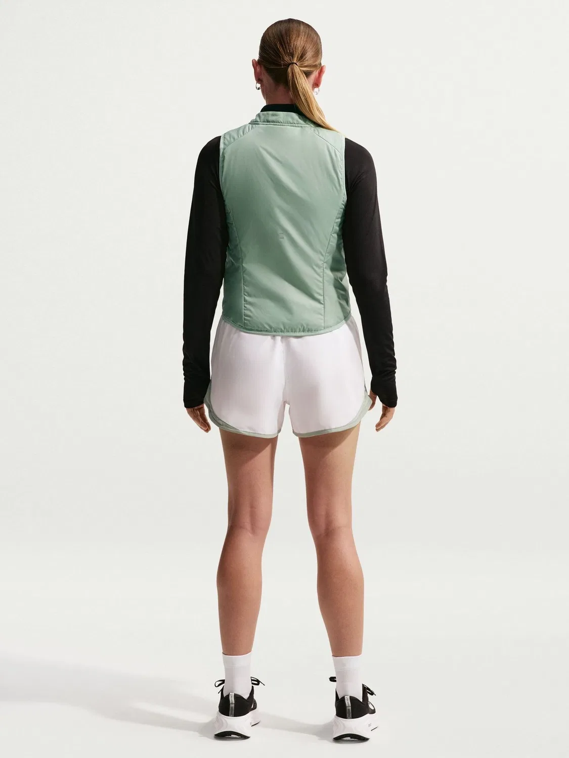 Жилет беговой Nike Steam Green Tempo Repel Warm, зеленый — фото 2