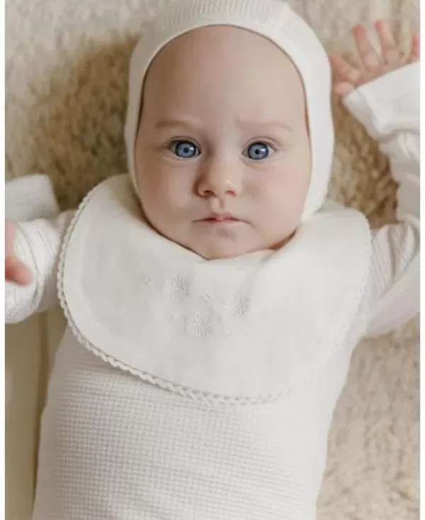 Детский комплект для новорожденных с вышитым воротником Take Me Home Set Ely'S & Co., Ivory Boy — фото 2